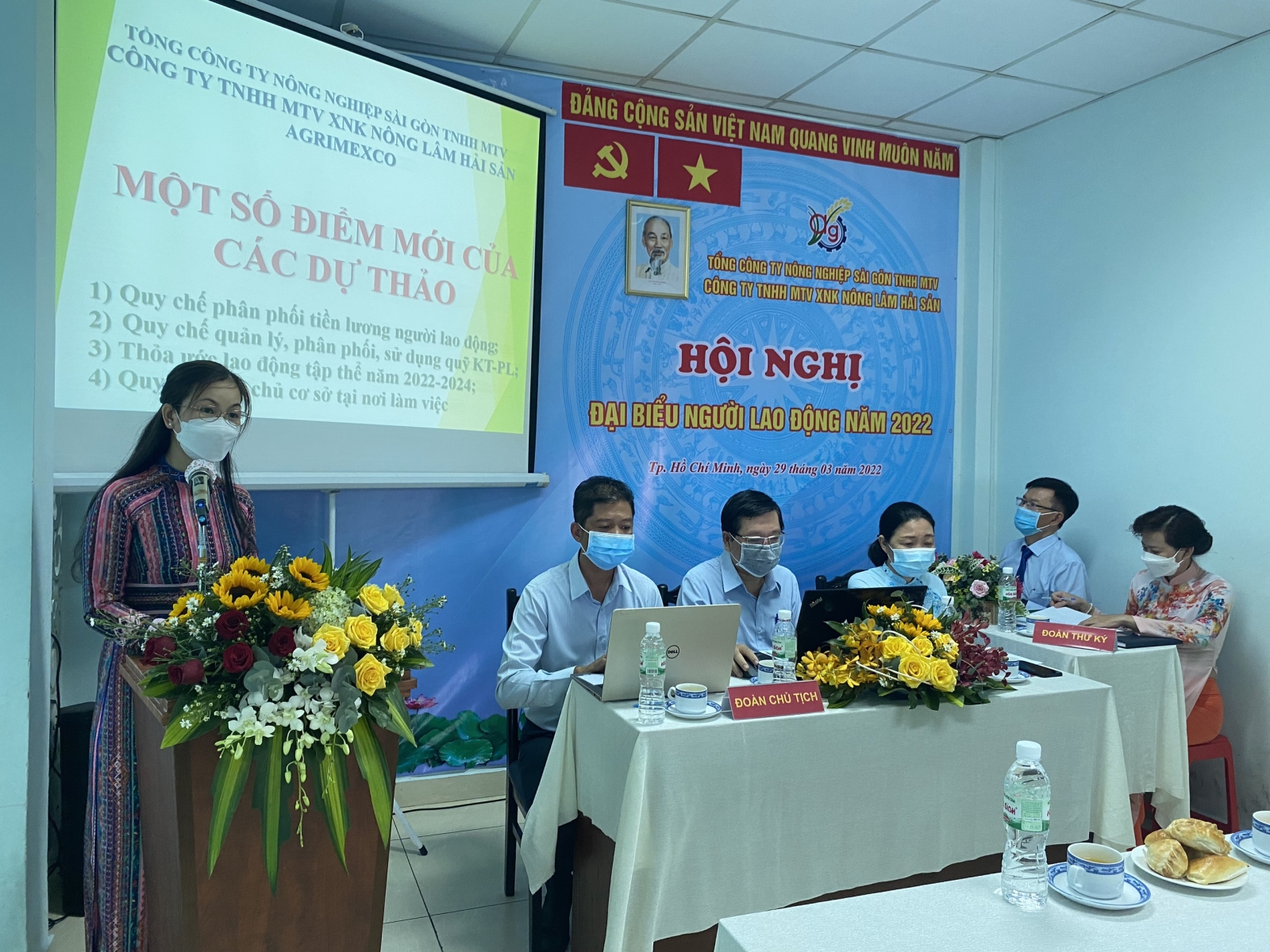 Hội nghị người lao động năm 2022 Công ty TNHH MTV XNK Nông Lâm Hải sản