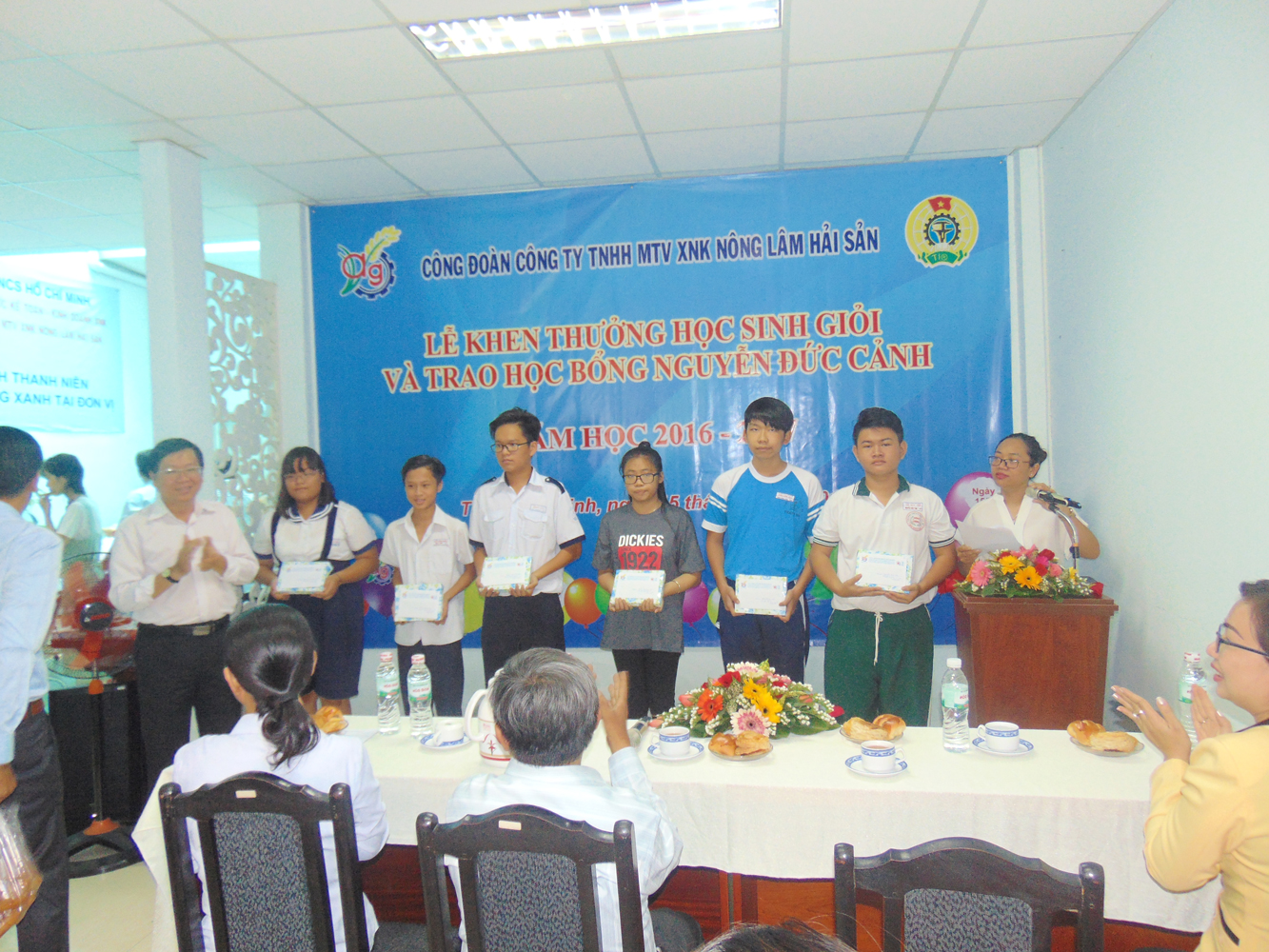 Lễ trao học bỗng Nguyễn Đức Cảnh năm 2017