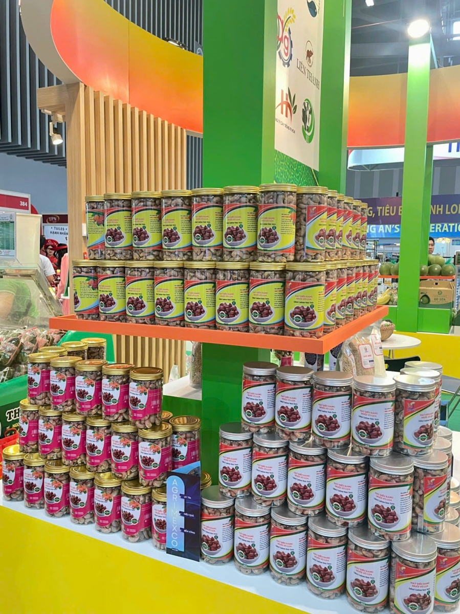 Tham gia hội chợ triển lãm